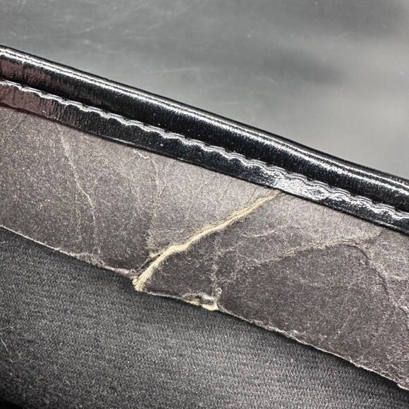 Vintage Purse Black Patent Shoulder Bag Bow Gold Metal Clasp Mid Century Retro - Picture 10 of 15